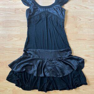 Amenity & Angel Black Ruffle Dress – Size 2